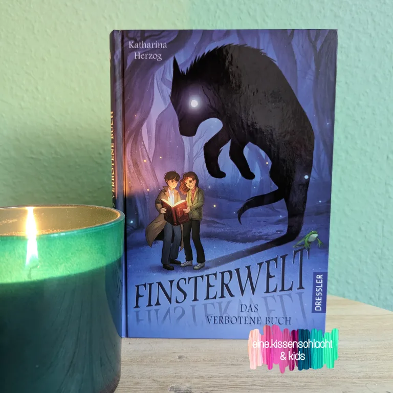 Mehr über den Artikel erfahren Finsterwelt – das verbotene Buch (Katharina Herzog)