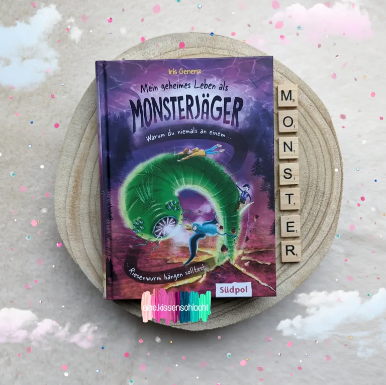 Mehr über den Artikel erfahren Mein geheimes Leben als Monsterjäger – Warum die niemals an einem Riesenwurm hängen solltest (Iris Genenz)