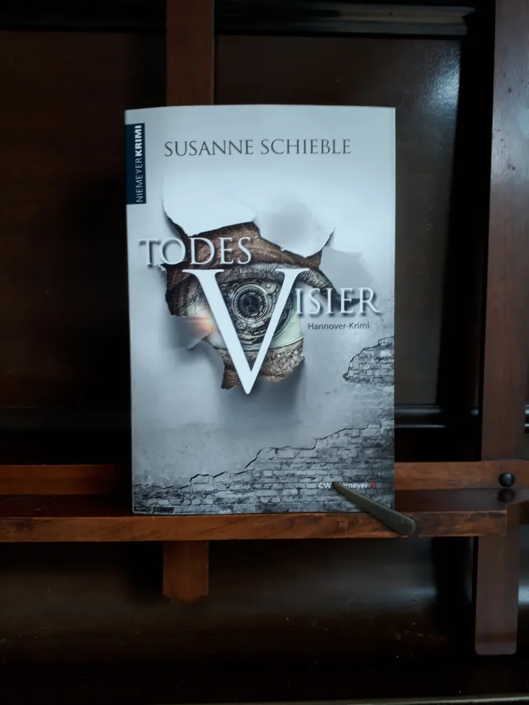 Mehr über den Artikel erfahren TodesVisier (Susanne Schieble)