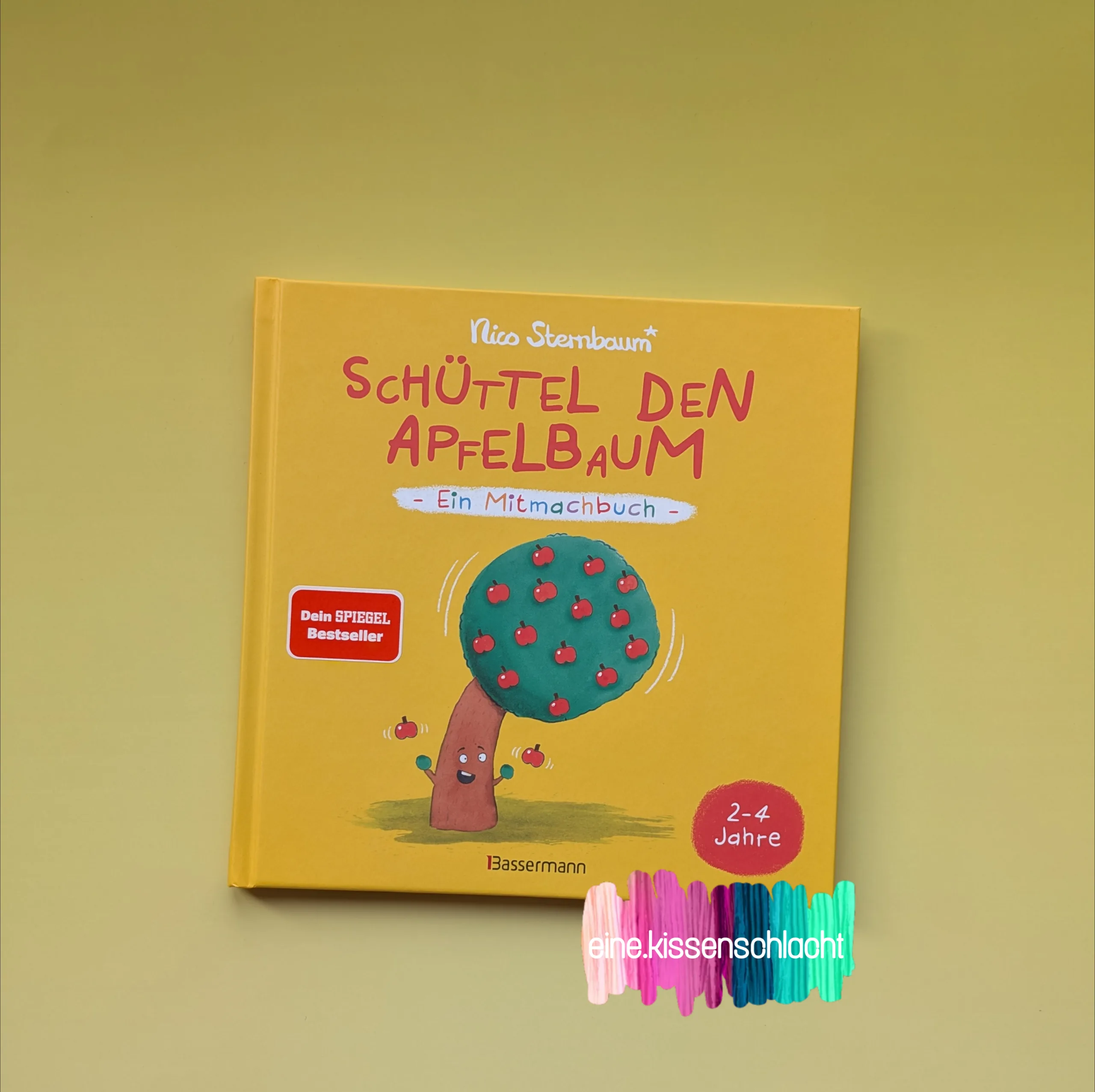 Mehr über den Artikel erfahren Schüttel den Apfelbaum – Ein Mitmachbuch – (Nico Sternbaum)