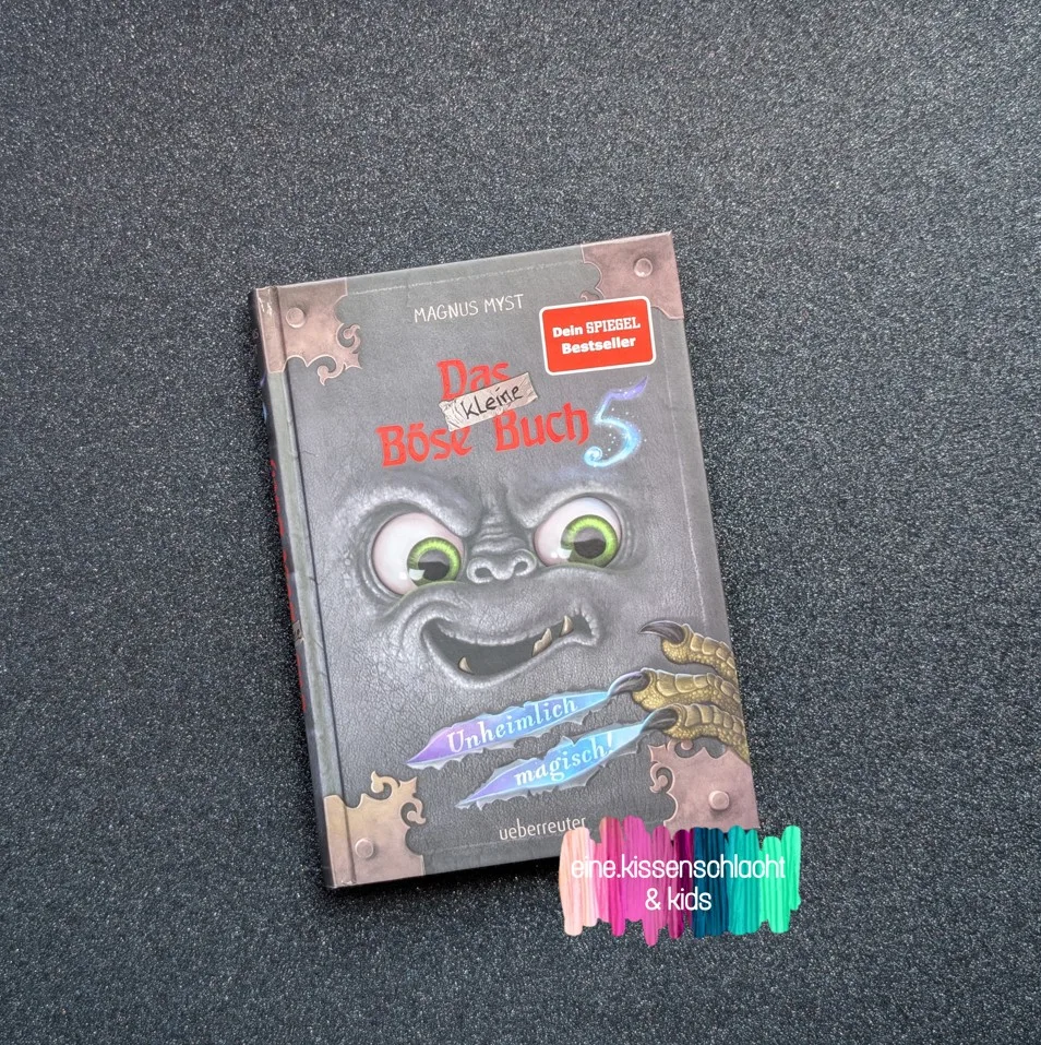 Du betrachtest gerade Das kleine Böse Buch 5 – Unheimlich magisch! (Magnus Myst)
