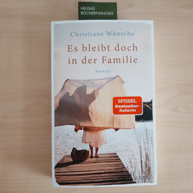 Mehr über den Artikel erfahren Es bleibt doch in der Familie – Christiane Wünsche