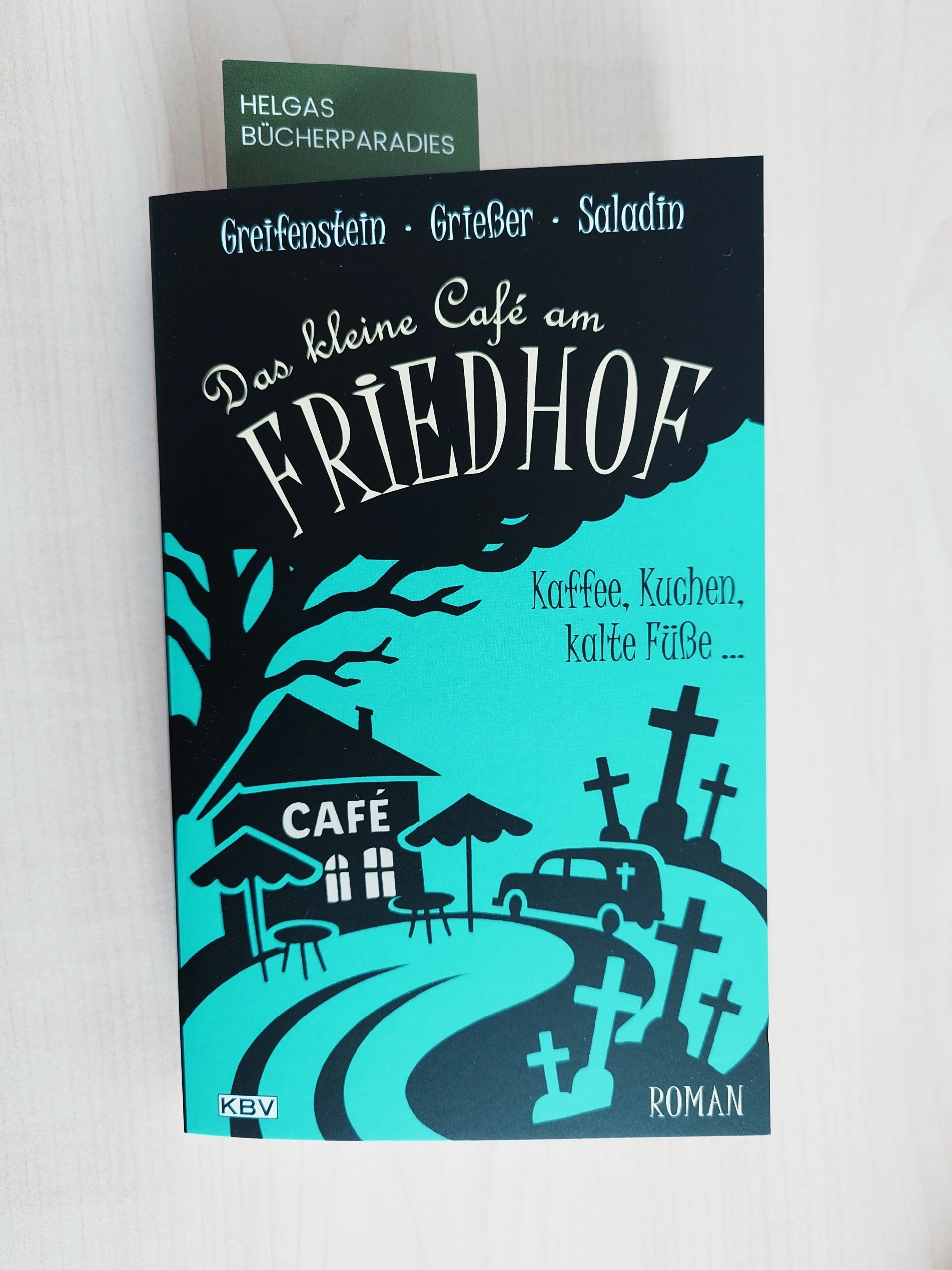 Du betrachtest gerade Das kleine Café am Friedhof – Gina Greifenstein