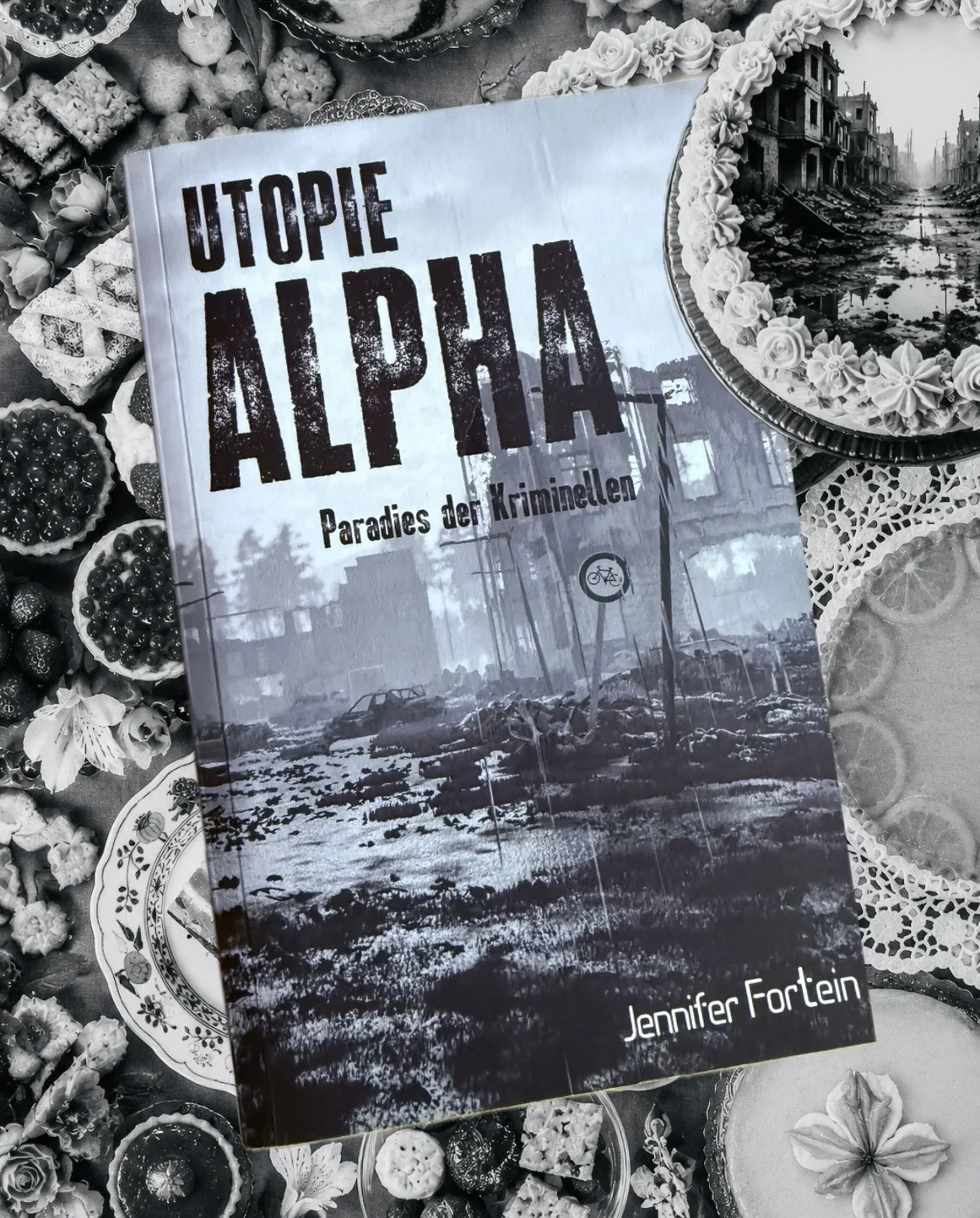 Mehr über den Artikel erfahren Utopie Alpha (Jennifer Fortein)
