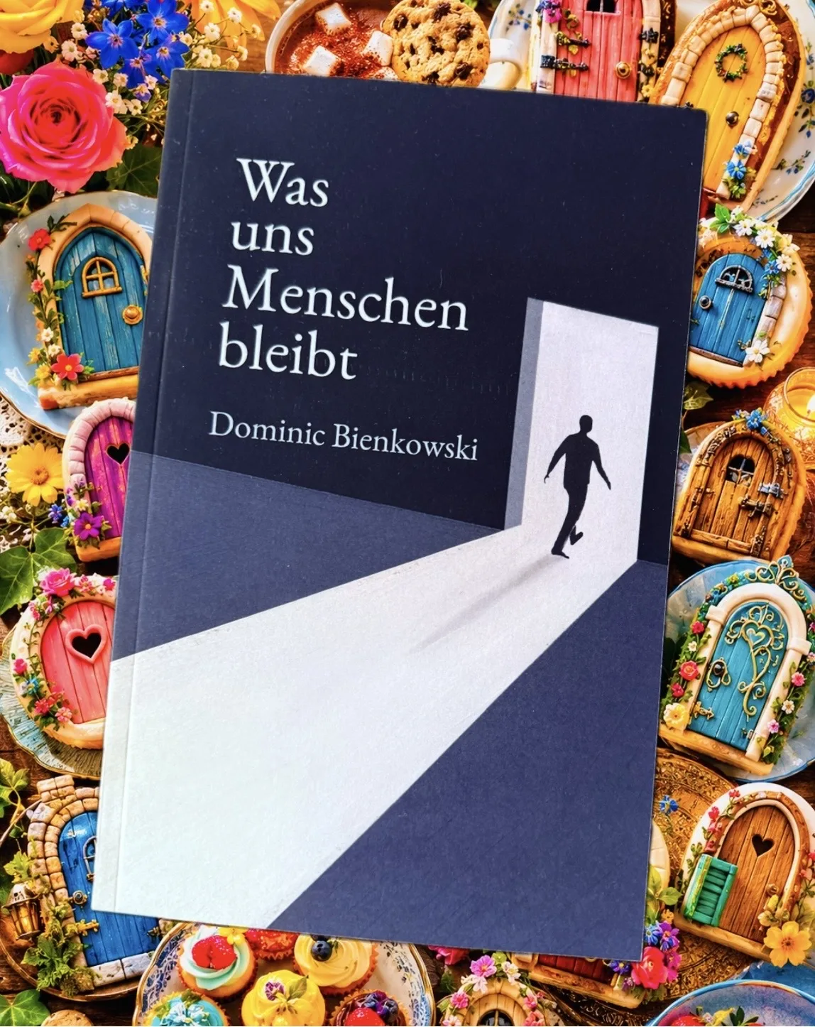 Mehr über den Artikel erfahren Was uns Menschen bleibt (Dominic Bienkowski)
