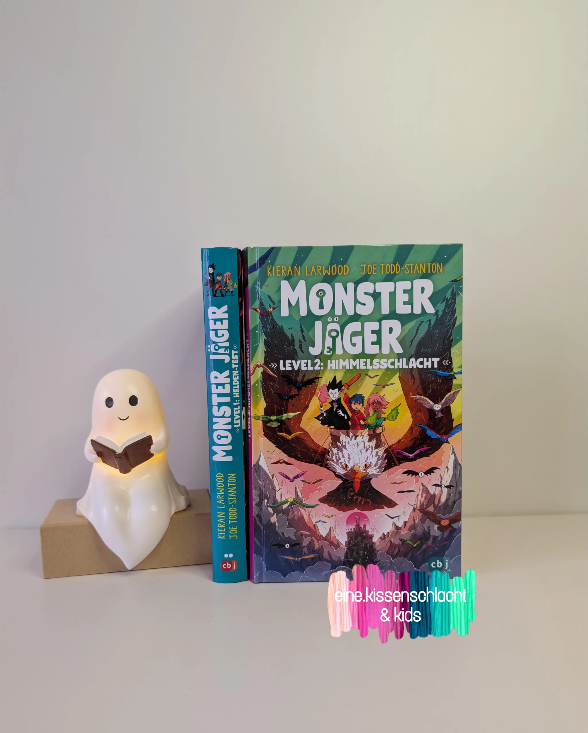 Mehr über den Artikel erfahren Monsterjäger – Level 2: Himmelsschlacht (Kieran Larwood)