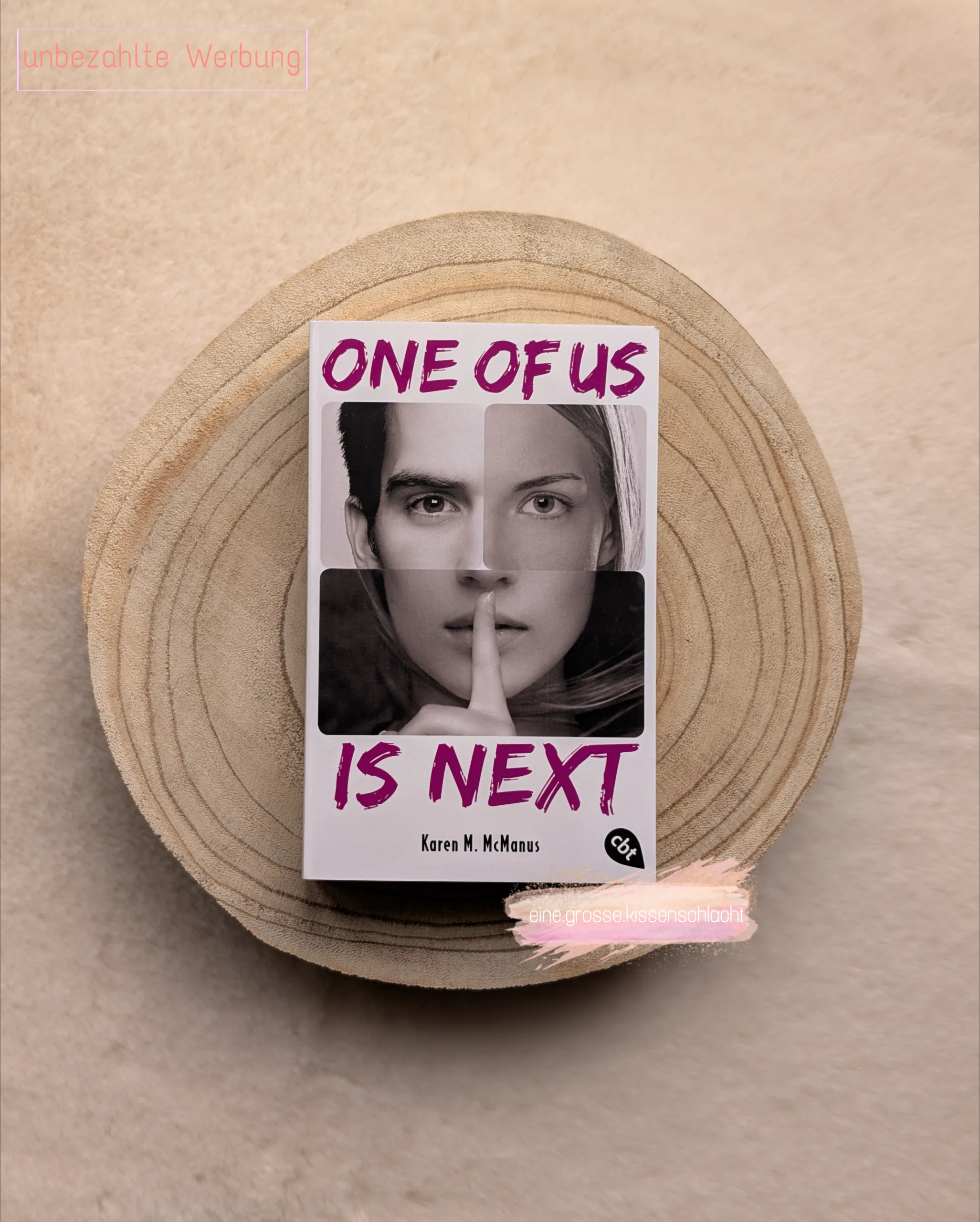 Mehr über den Artikel erfahren One of us is next (Karen M. McManus)