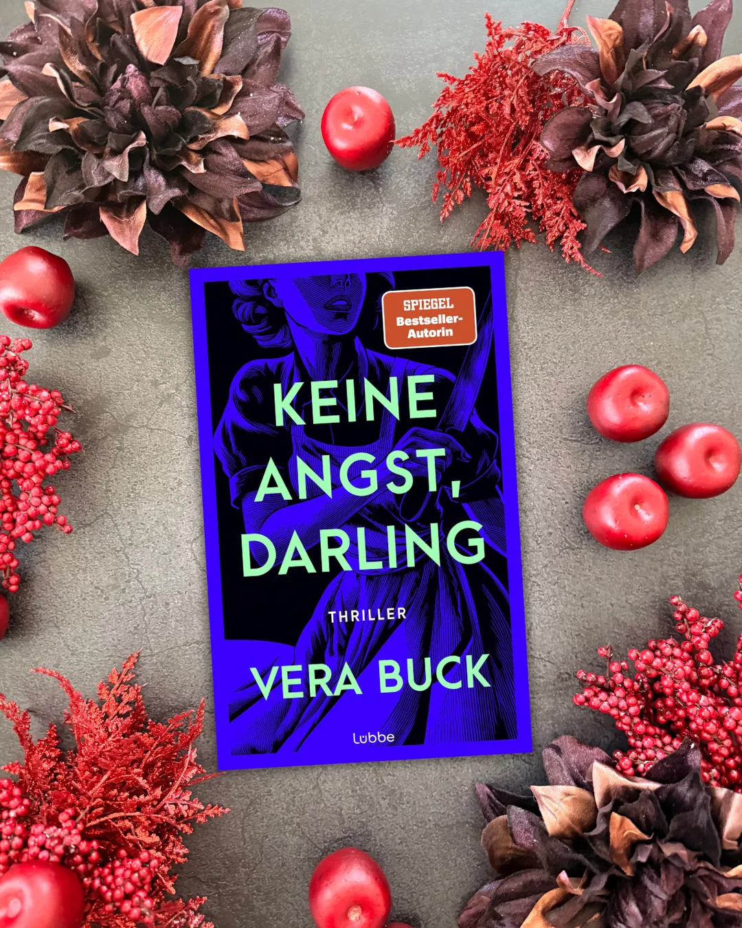 Mehr über den Artikel erfahren Keine Angst, Darling (Vera Buck)